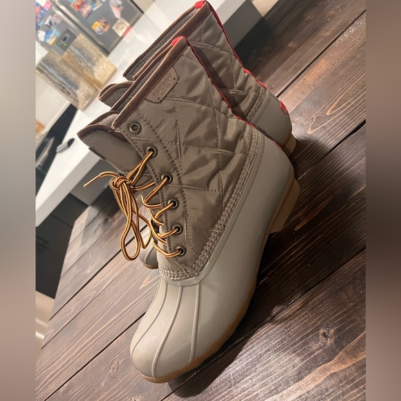 Sperry Saltwater Rain Boot - Picture 7 of 7